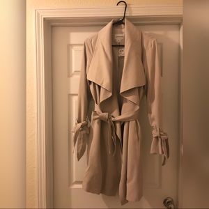 BRAND NEW: Club Monaco Ellayne Trench Coat